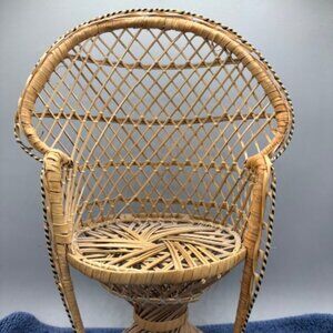 16" Rattan Peacock Chair Doll Furniture Plaint Stand